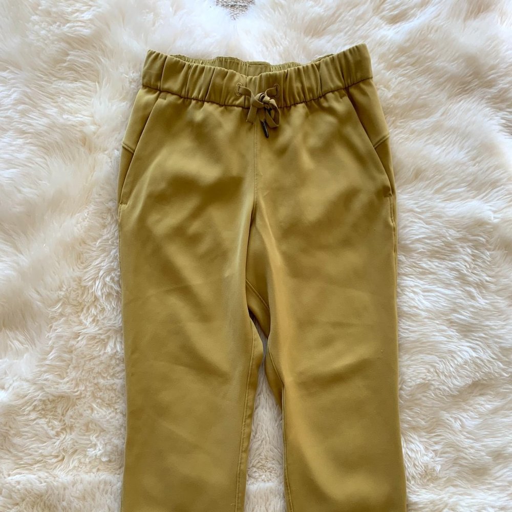 Lululemon 7/8 trousers
